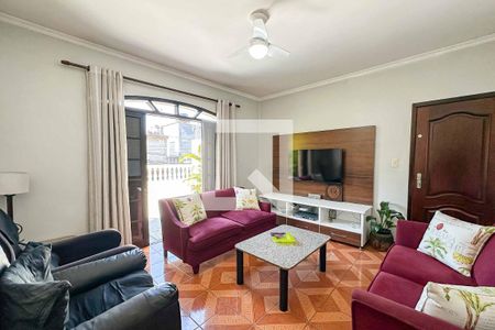 Sala de casa para alugar com 3 quartos, 200m² em Vila Bancaria Munhoz, São Paulo