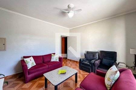 Sala de casa para alugar com 3 quartos, 200m² em Vila Bancaria Munhoz, São Paulo