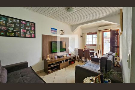 Sala de casa à venda com 3 quartos, 126m² em Jardim Suzana, São Paulo
