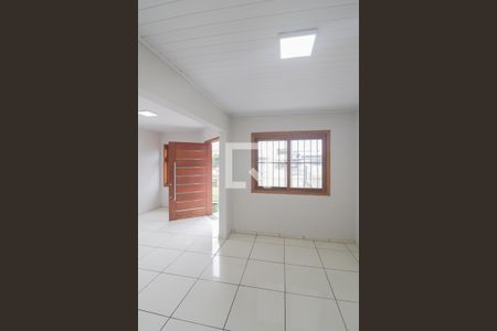 Sala de casa à venda com 2 quartos, 70m² em Santos Dumont, São Leopoldo