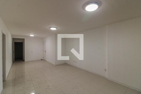 Sala de apartamento à venda com 4 quartos, 160m² em Barra da Tijuca, Rio de Janeiro