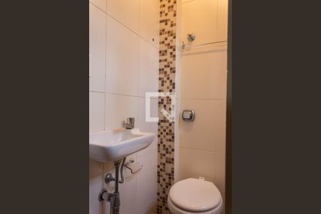 Banheiro da Suíte 1 de casa à venda com 4 quartos, 200m² em Alves Dias, São Bernardo do Campo
