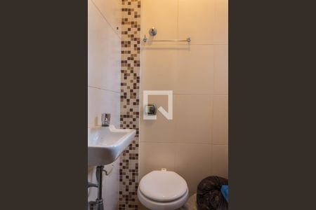 Banheiro da Suíte 1 de casa à venda com 4 quartos, 200m² em Alves Dias, São Bernardo do Campo