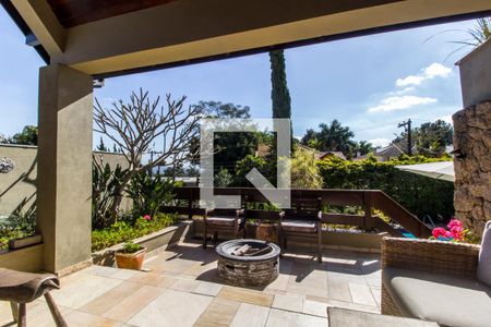 Apartamento para alugar com 320m², 3 quartos e 4 vagas Apartamento para alugar com 320m², 3 quartos e 4 vagasVista da Sala