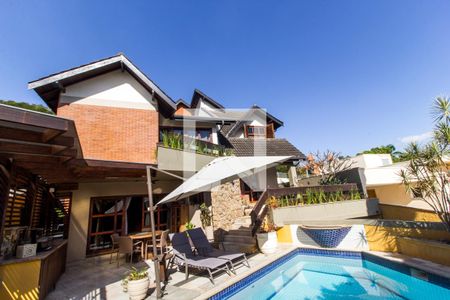 Apartamento para alugar com 320m², 3 quartos e 4 vagas Apartamento para alugar com 320m², 3 quartos e 4 vagasPiscina