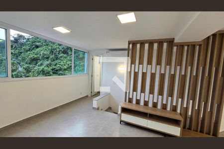 Detalhe Sala de apartamento para alugar com 3 quartos, 130m² em Marapé, Santos
