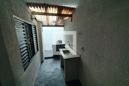 Cozinha - Lavanderia de kitnet/studio para alugar com 1 quarto, 28m² em Jardim Jose Figueira, Ribeirão Preto