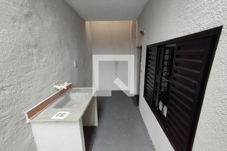 Cozinha - lavanderia de kitnet/studio para alugar com 1 quarto, 28m² em Jardim Jose Figueira, Ribeirão Preto