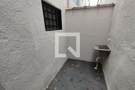 Cozinha - lavanderia de kitnet/studio para alugar com 1 quarto, 28m² em Jardim Jose Figueira, Ribeirão Preto