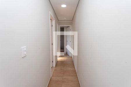 Corredor  de apartamento para alugar com 2 quartos, 47m² em Vila Nogueira, Diadema