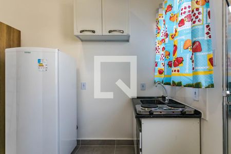 Cozinha  de kitnet/studio para alugar com 1 quarto, 15m² em Vila Brasileira, Mogi das Cruzes