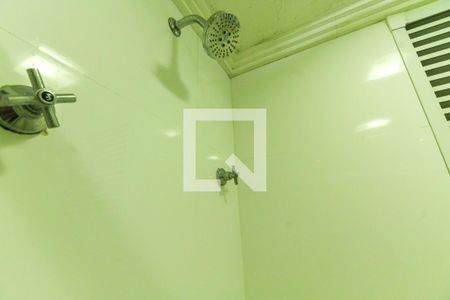 Banheiro de apartamento à venda com 2 quartos, 85m² em Vila Carrao, São Paulo