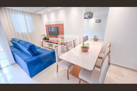 Sala de casa à venda com 3 quartos, 78m² em Itamarati, Belo Horizonte