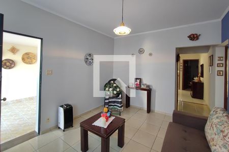 Sala de Estar de casa à venda com 4 quartos, 113m² em Jardim Aurélia, Campinas