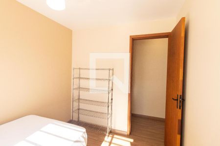 Quarto 1 de apartamento para alugar com 2 quartos, 73m² em Cabral, Curitiba