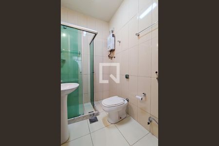 Banheiro social de apartamento à venda com 2 quartos, 50m² em Copacabana, Rio de Janeiro
