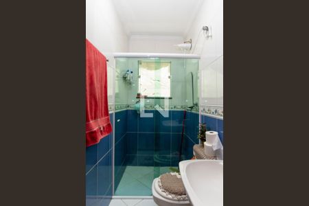 Casa para alugar com 280m², 4 quartos e 2 vagas Casa para alugar com 280m², 4 quartos e 2 vagasBanheiro Corredor