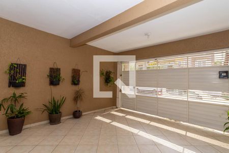 Casa para alugar com 280m², 4 quartos e 2 vagas Casa para alugar com 280m², 4 quartos e 2 vagasGaragem