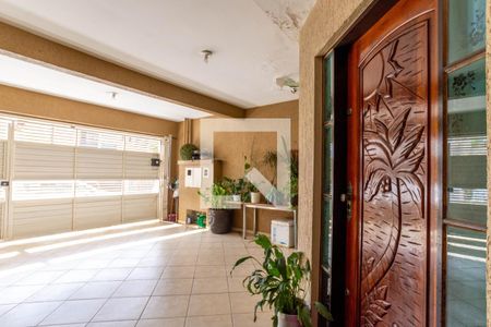 Casa para alugar com 280m², 4 quartos e 2 vagas Casa para alugar com 280m², 4 quartos e 2 vagasGaragem