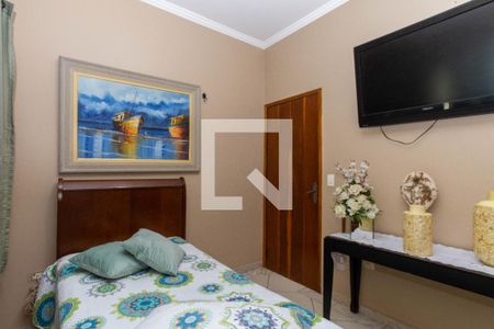 Casa para alugar com 280m², 4 quartos e 2 vagas Casa para alugar com 280m², 4 quartos e 2 vagasQuarto 2