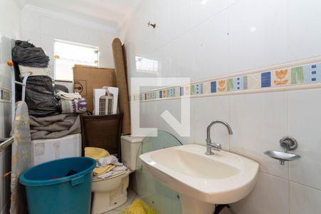 Casa para alugar com 280m², 4 quartos e 2 vagas Casa para alugar com 280m², 4 quartos e 2 vagasBanheiro Social