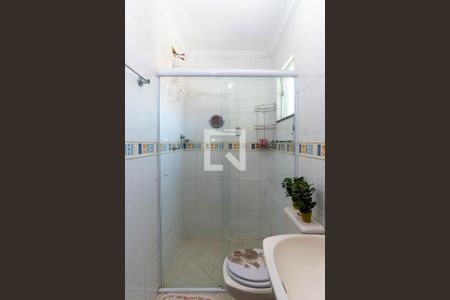 Casa para alugar com 280m², 4 quartos e 2 vagas Casa para alugar com 280m², 4 quartos e 2 vagasBanheiro da Suíte 2