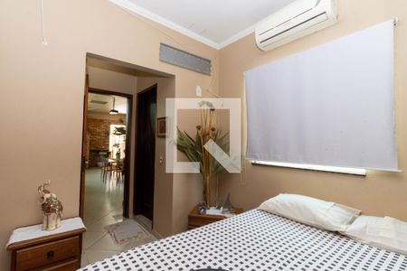 Casa para alugar com 280m², 4 quartos e 2 vagas Casa para alugar com 280m², 4 quartos e 2 vagasSuíte 2