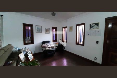 Casa à venda com 6 quartos, 360m² em City Bussocaba, Osasco