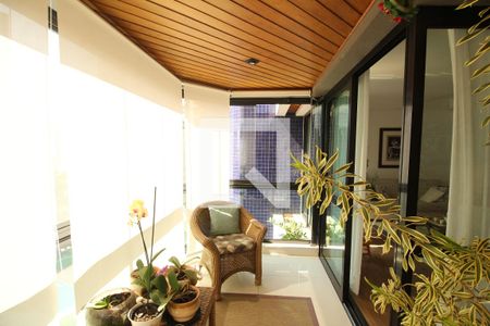Varanda de apartamento para alugar com 3 quartos, 166m² em Vila Andrade, São Paulo