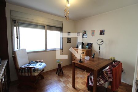 Quarto 1 de apartamento à venda com 3 quartos, 100m² em Itaim Bibi, São Paulo