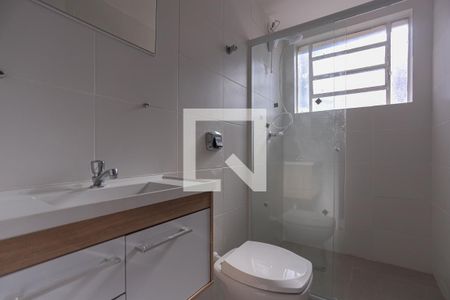 Banheiro de apartamento à venda com 1 quarto, 50m² em Coronel Aparicio Borges, Porto Alegre