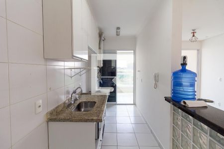 Cozinha  de apartamento à venda com 2 quartos, 60m² em Vila Osasco, Osasco