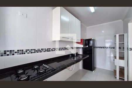 Cozinha de apartamento para alugar com 1 quarto, 53m² em Caiçara, Praia Grande