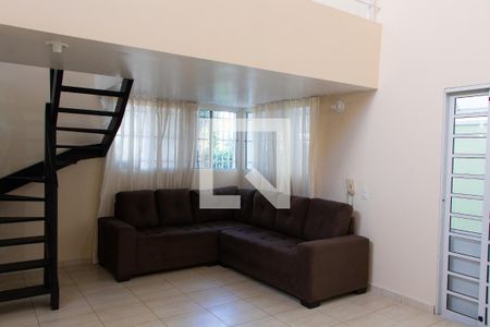 SALA de casa de condomínio para alugar com 3 quartos, 156m² em Bosque de Barão Geraldo, Campinas