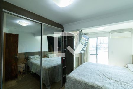 Suíte 1 de casa para alugar com 3 quartos, 265m² em Vila Granada, São Paulo