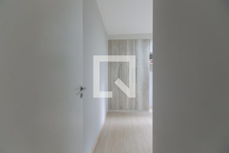 Quarto 2  de apartamento para alugar com 2 quartos, 46m² em Vila Carmosina, São Paulo