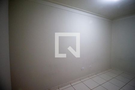 Sala de casa à venda com 1 quarto, 300m² em Conjunto Residencial José Bonifácio, São Paulo