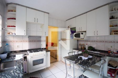 Cozinha de casa à venda com 2 quartos, 200m² em Jardim Santana, São Paulo