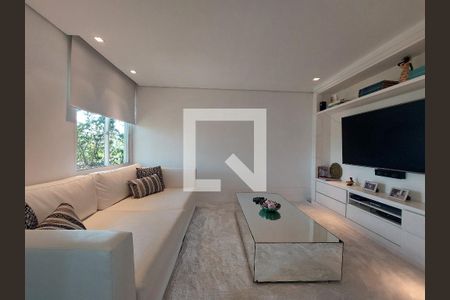 Sala de Vídeo de apartamento à venda com 3 quartos, 411m² em Vila Sofia, São Paulo