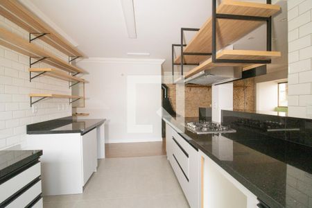 Cozinha  de apartamento à venda com 3 quartos, 113m² em Chácara das Pedras, Porto Alegre