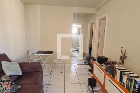 Sala de apartamento para alugar com 2 quartos, 47m² em  Jardim Gramacho, Duque de Caxias
