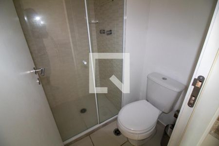 Banheiro de apartamento à venda com 1 quarto, 47m² em Campo Belo, São Paulo