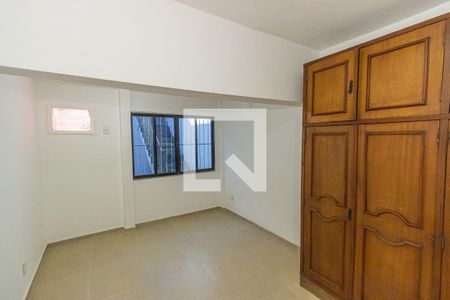 Quarto de casa para alugar com 2 quartos, 80m² em Vila da Penha, Rio de Janeiro