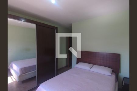 Suite de casa à venda com 3 quartos, 200m² em Jardim Santa Mena, Guarulhos
