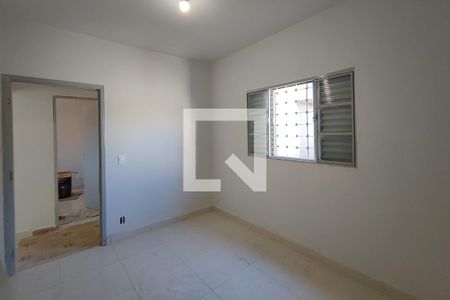 Quarto 1 de casa à venda com 3 quartos, 250m² em Jardim García, Campinas