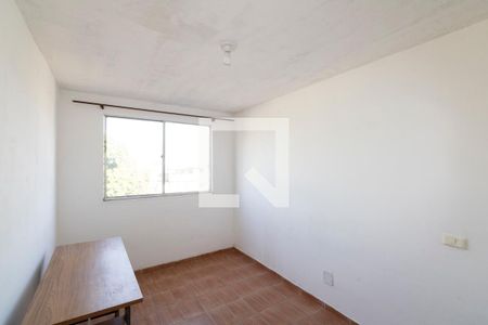 Quarto 2 de apartamento para alugar com 2 quartos, 57m² em Senador Vasconcelos, Rio de Janeiro