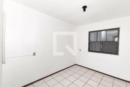 Quarto 1 de apartamento para alugar com 2 quartos, 56m² em Santos Dumont, São Leopoldo