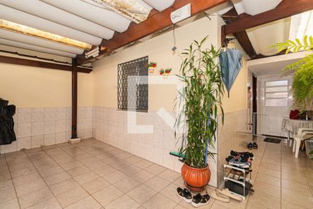 Casa à venda com 144m², 4 quartos e 1 vaga Casa à venda com 144m², 4 quartos e 1 vagaÁrea comum