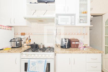 Casa à venda com 144m², 4 quartos e 1 vaga Casa à venda com 144m², 4 quartos e 1 vagaCozinha