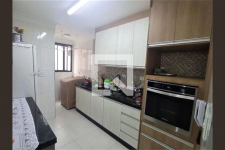 Apartamento à venda com 3 quartos, 69m² em Vila Amalia (Zona Norte), São Paulo